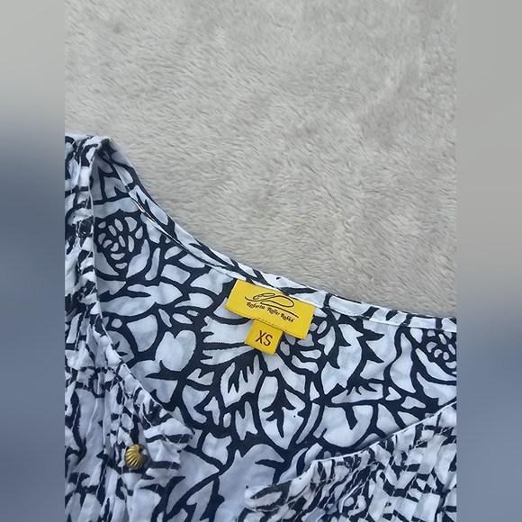 Roberta Roller Rabbit Tunic - Picture 5 of 11